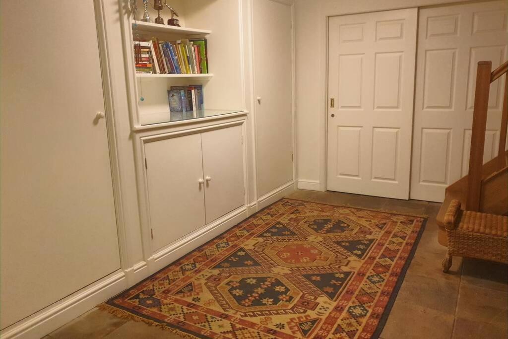 Ashwood Holiday Cottage. Ашфорд Екстериор снимка